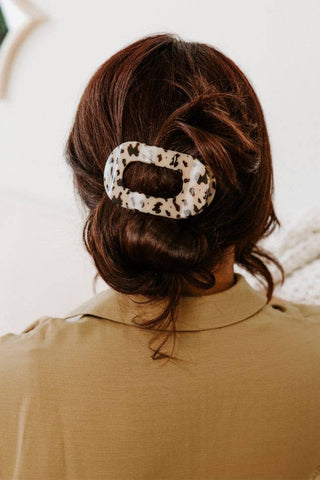 Round Flat Hair Clip | Medium | Blonde Tortoise TELETIES