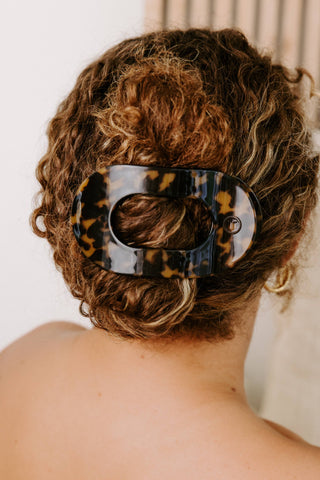 Round Flat Hair Clip | Large | Tortoise TELETIES