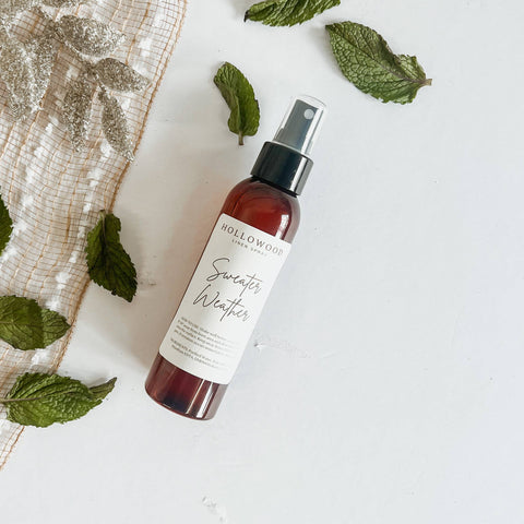 SWEATER WEATHER | 4 OZ | FALL & HOLIDAY |LINEN SPRAY Hollowood Home and Candle
