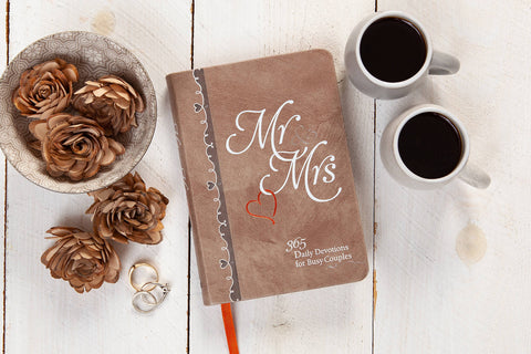 Mr & Mrs (Devotional, Valentine's Day Gifts) BroadStreet Publishing Group, LLC