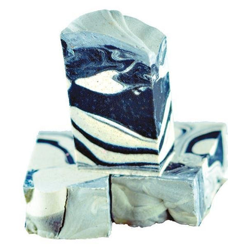 Finchberry Charcoal Tea Tree Detox - Handcrafted Vegan Face Soap - Treehouse Gift & Home