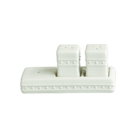 salt & pepper shaker Treehouse Gift & Home